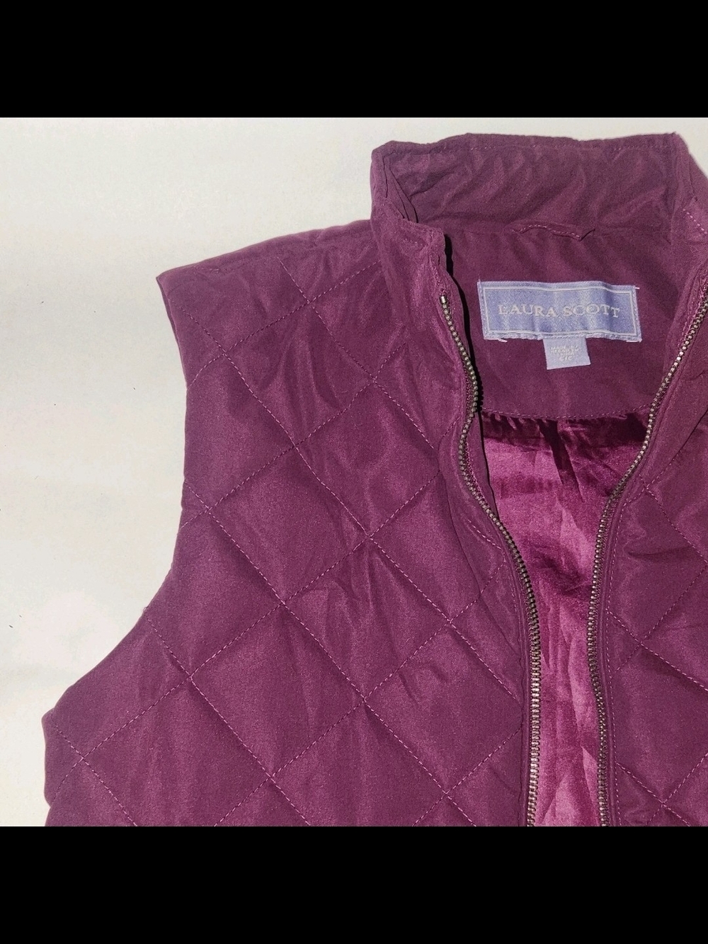 Laura Scott Women's Quilted Plum Vest